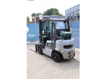 LPG forklift Nissan UD02A25PQ: fotoğraf 4