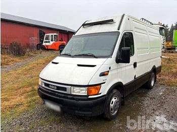 Kamyonet IVECO Daily 35C15