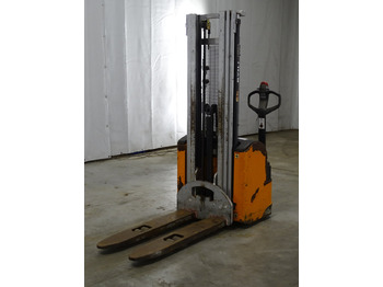 Istif makinası STILL