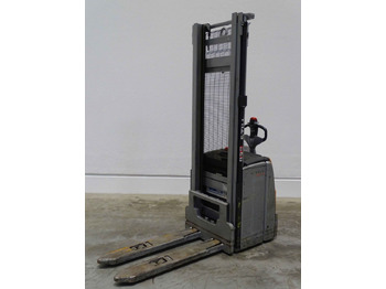 Istif makinası STILL