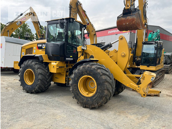 Tekerlekli yükleyici CATERPILLAR 926M