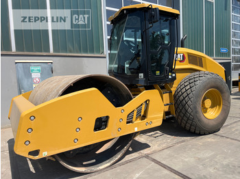 Kompaktör CATERPILLAR CS12GC