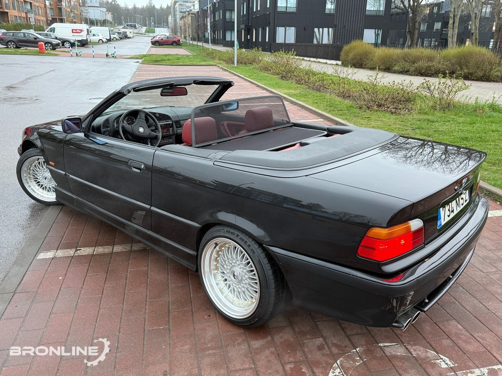 1999 BMW E36 2.5l 125kW Cabrio - Binek araba: fotoğraf 4 1999 BMW E36 2.5l 125kW Cabrio - Binek araba: fotoğraf 4