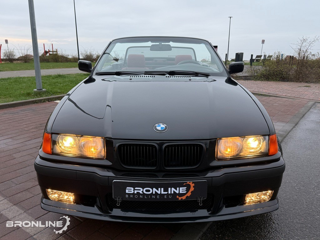 1999 BMW E36 2.5l 125kW Cabrio - Binek araba: fotoğraf 5 1999 BMW E36 2.5l 125kW Cabrio - Binek araba: fotoğraf 5