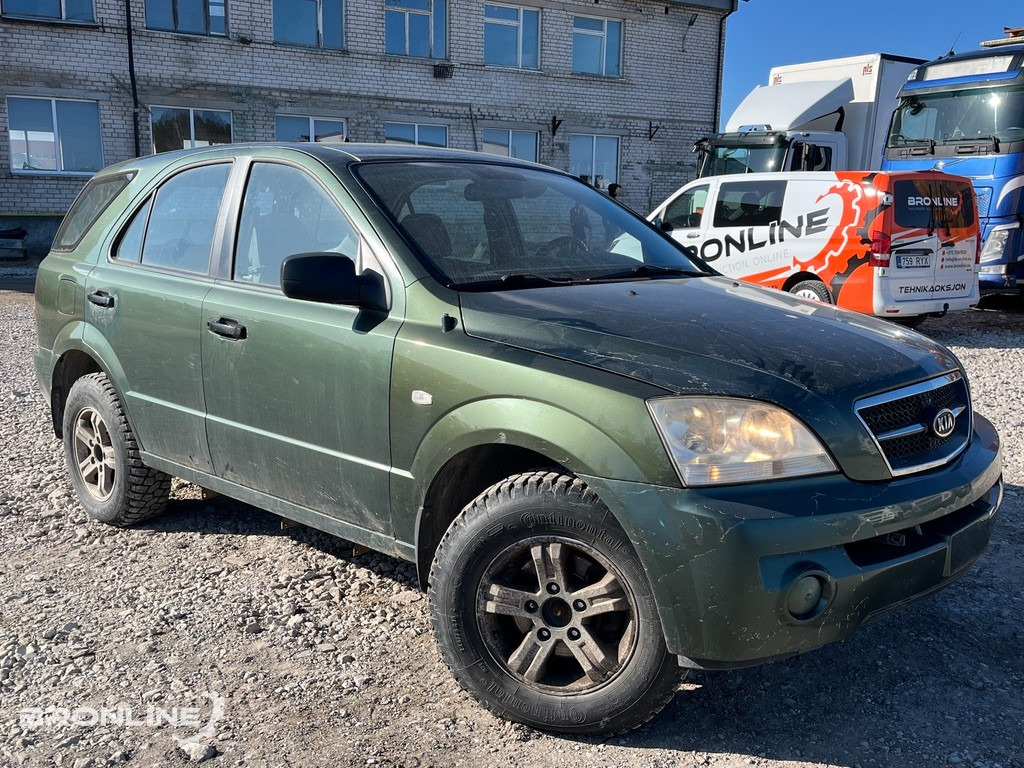 2004 KIA Sorento 4x4 - Binek araba: fotoğraf 1 2004 KIA Sorento 4x4 - Binek araba: fotoğraf 1
