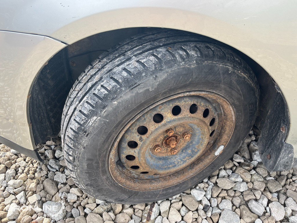 Binek araba 2005 Toyota Corolla 1.6 81kW: fotoğraf 15