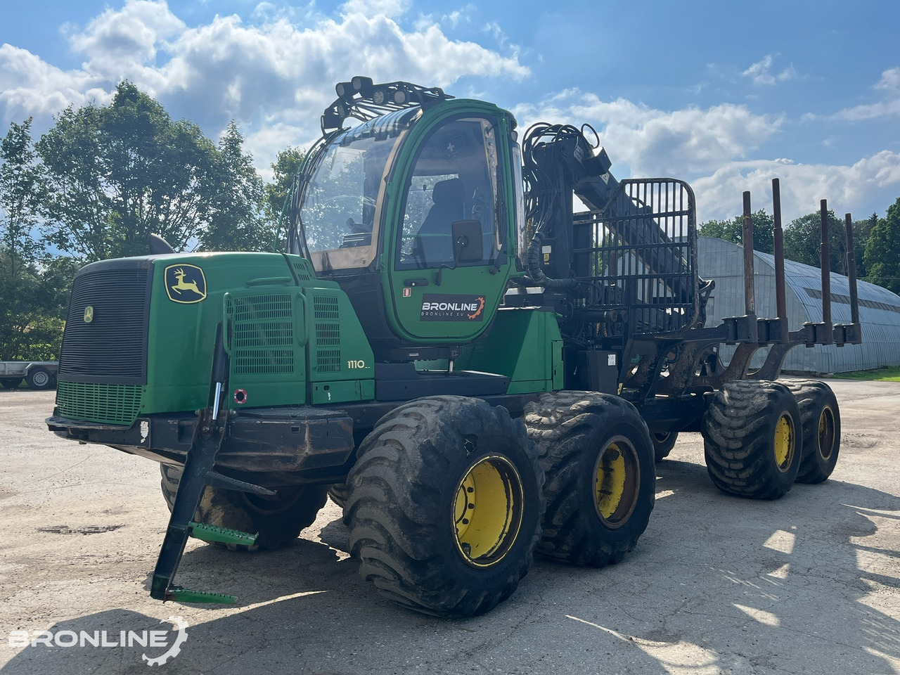 2010 John Deere 1110E Forwarder 8x8 - Forwarder: fotoğraf 4 2010 John Deere 1110E Forwarder 8x8 - Forwarder: fotoğraf 4