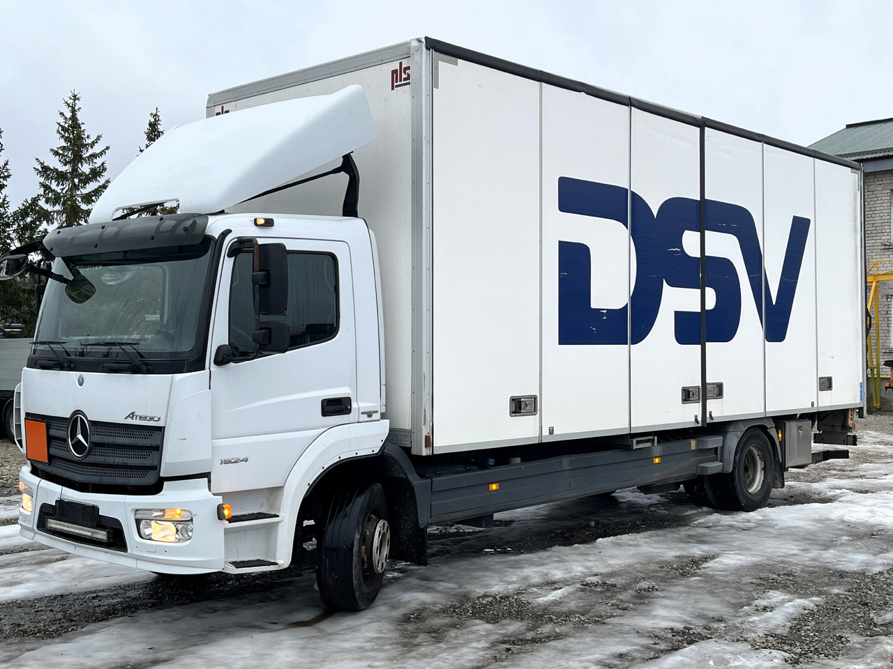 2015 Mercedes-Benz Atego 1524 - Kapalı kasa kamyon: fotoğraf 1 2015 Mercedes-Benz Atego 1524 - Kapalı kasa kamyon: fotoğraf 1