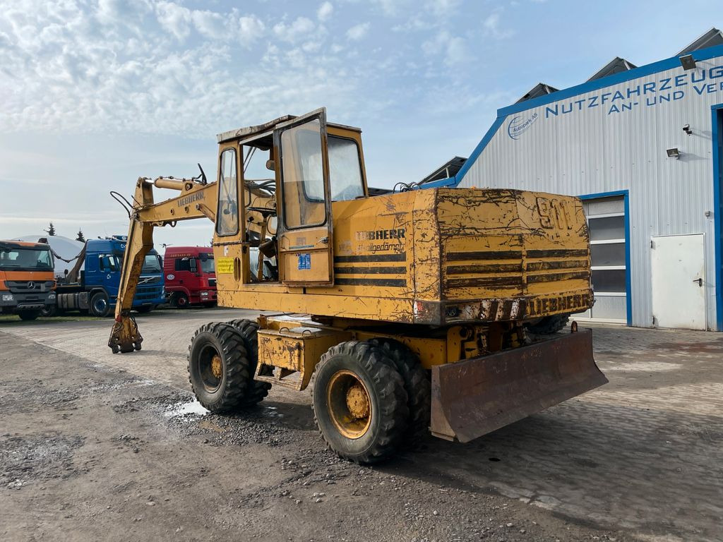 Liebherr A 911 C A911C Umschlagbagger Magnet-Generator - Tekerlekli ekskavatör: fotoğraf 5 Liebherr A 911 C A911C Umschlagbagger Magnet-Generator - Tekerlekli ekskavatör: fotoğraf 5