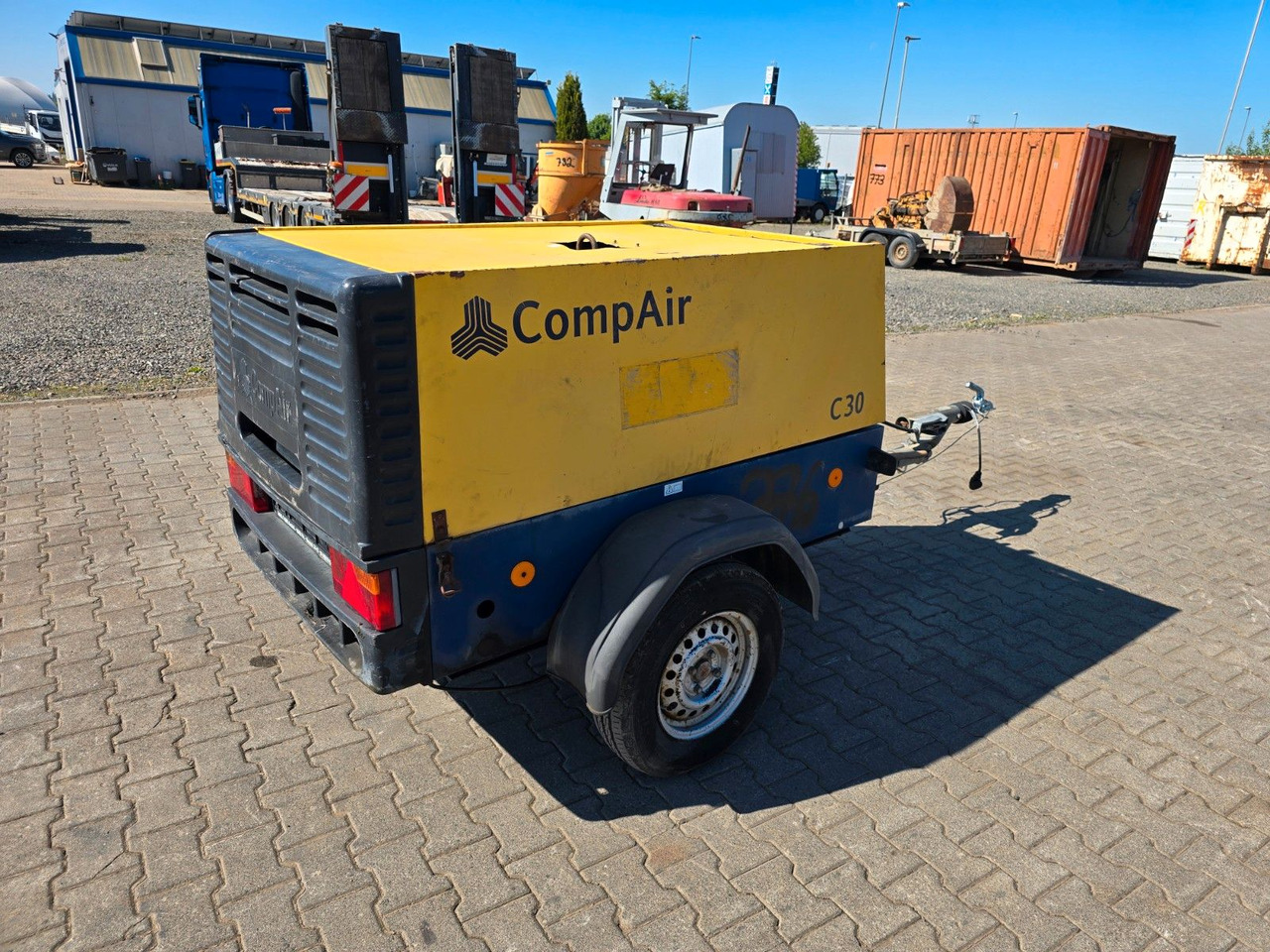 Compair DLT 0404 C30 Baustellen Kompressor finansal kiralama Compair DLT 0404 C30 Baustellen Kompressor: fotoğraf 7 Compair DLT 0404 C30 Baustellen Kompressor finansal kiralama Compair DLT 0404 C30 Baustellen Kompressor: fotoğraf 7