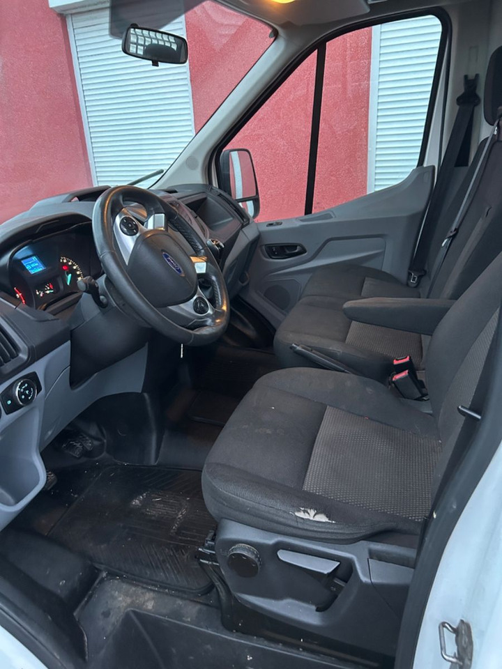 Ford TR Pritsche EL L 2 350/92 Kran - Açık kasa kamyonet: fotoğraf 5 Ford TR Pritsche EL L 2 350/92 Kran - Açık kasa kamyonet: fotoğraf 5