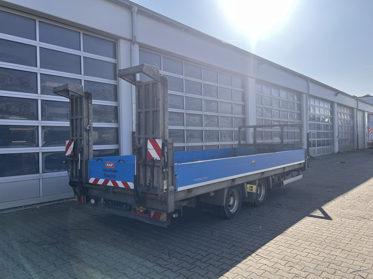 Humbaur HBTZ 136224 TA-BS 13,6 t Tandemtieflader - Alçak çerçeveli platform römork: fotoğraf 3 Humbaur HBTZ 136224 TA-BS 13,6 t Tandemtieflader - Alçak çerçeveli platform römork: fotoğraf 3