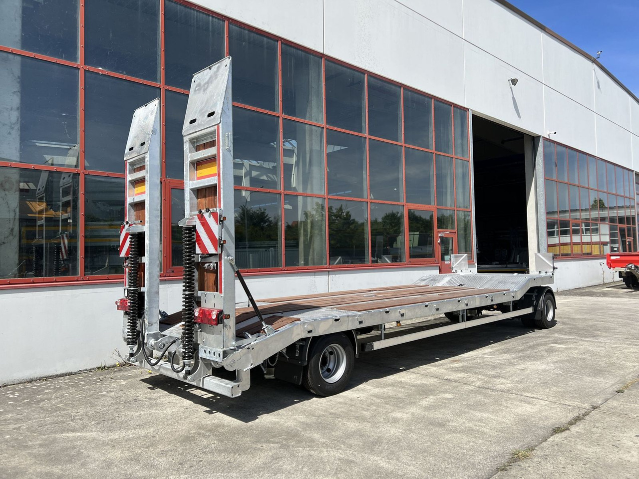 Möslein Neuer 2 Achs Tieflader- Anhänger, Verbreiterung - Alçak çerçeveli platform römork: fotoğraf 2 Möslein Neuer 2 Achs Tieflader- Anhänger, Verbreiterung - Alçak çerçeveli platform römork: fotoğraf 2