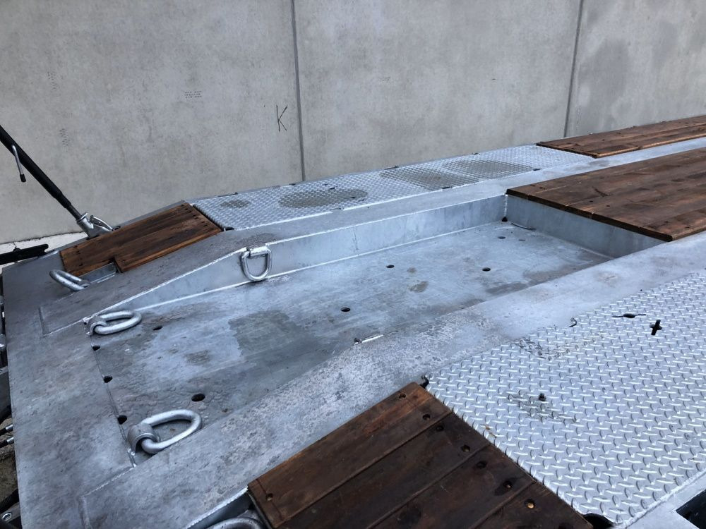 Möslein T4 VB H1 gerade neuer 4 Achs Tieflader gerade hydraulischen Rampen - Alçak çerçeveli platform römork: fotoğraf 2 Möslein T4 VB H1 gerade neuer 4 Achs Tieflader gerade hydraulischen Rampen - Alçak çerçeveli platform römork: fotoğraf 2