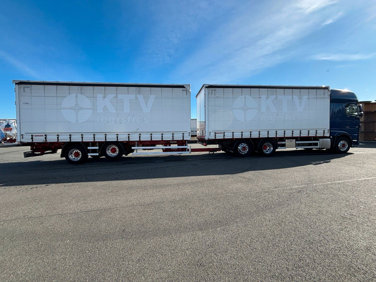 DAF SSC XF 480 Jumbozug + Anh Wecon Staplerhalterung - Tenteli kamyon: fotoğraf 5 DAF SSC XF 480 Jumbozug + Anh Wecon Staplerhalterung - Tenteli kamyon: fotoğraf 5