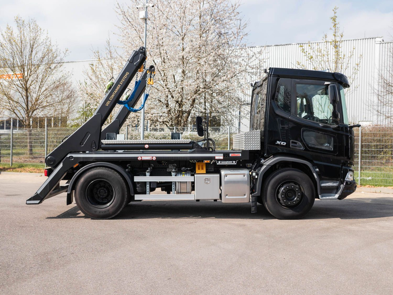 DAF FA XD 410 VDL Absetzkipper DAF FA XD 410 VDL Absetzkipper finansal kiralama DAF FA XD 410 VDL Absetzkipper DAF FA XD 410 VDL Absetzkipper: fotoğraf 8