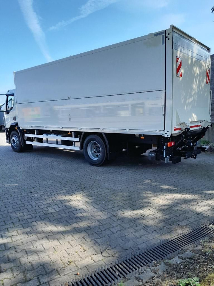 DAF XB 310 FA 18t Getränkeaufbau DAF XB 310 FA 18t Getränkeaufbau - Taşınması içecek kamyon: fotoğraf 4 DAF XB 310 FA 18t Getränkeaufbau DAF XB 310 FA 18t Getränkeaufbau - Taşınması içecek kamyon: fotoğraf 4