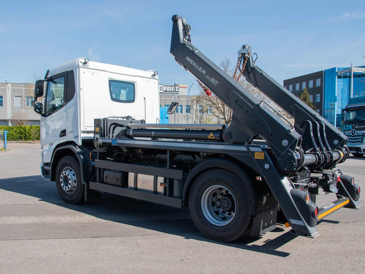 DAF XD 410 FA Meiller Absetzkipper DAF XD 410 FA Meiller Absetzkipper - Hidrolift kamyon: fotoğraf 5 DAF XD 410 FA Meiller Absetzkipper DAF XD 410 FA Meiller Absetzkipper - Hidrolift kamyon: fotoğraf 5