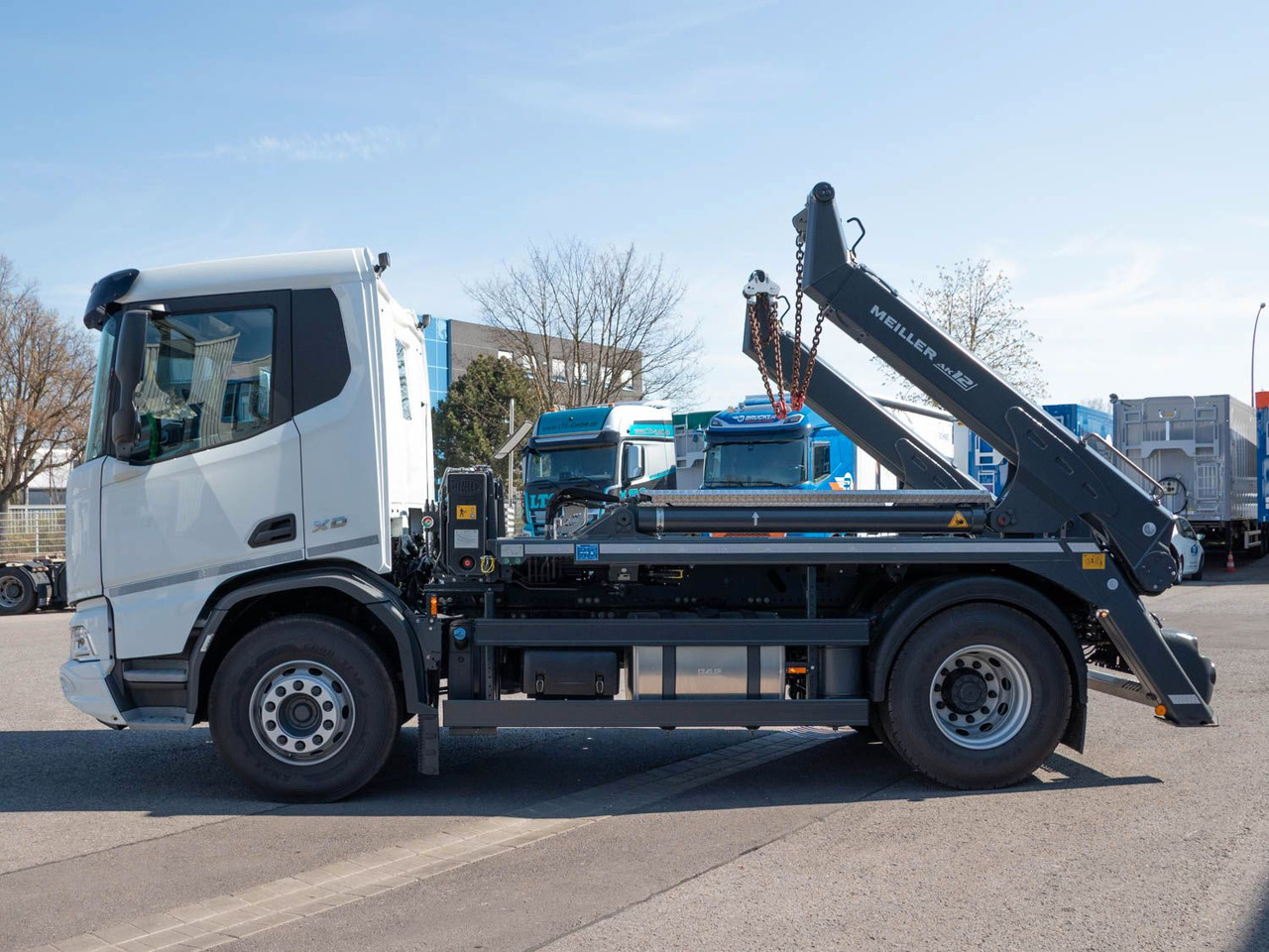 DAF XD 410 FA Meiller Absetzkipper DAF XD 410 FA Meiller Absetzkipper - Hidrolift kamyon: fotoğraf 4 DAF XD 410 FA Meiller Absetzkipper DAF XD 410 FA Meiller Absetzkipper - Hidrolift kamyon: fotoğraf 4