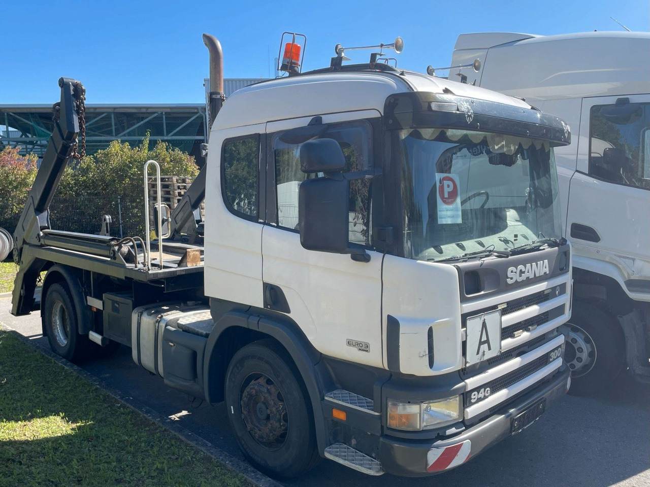 Scania B4X2 ATL, Absetzkipper - Damperli kamyon, Vinçli kamyon: fotoğraf 1 Scania B4X2 ATL, Absetzkipper - Damperli kamyon, Vinçli kamyon: fotoğraf 1