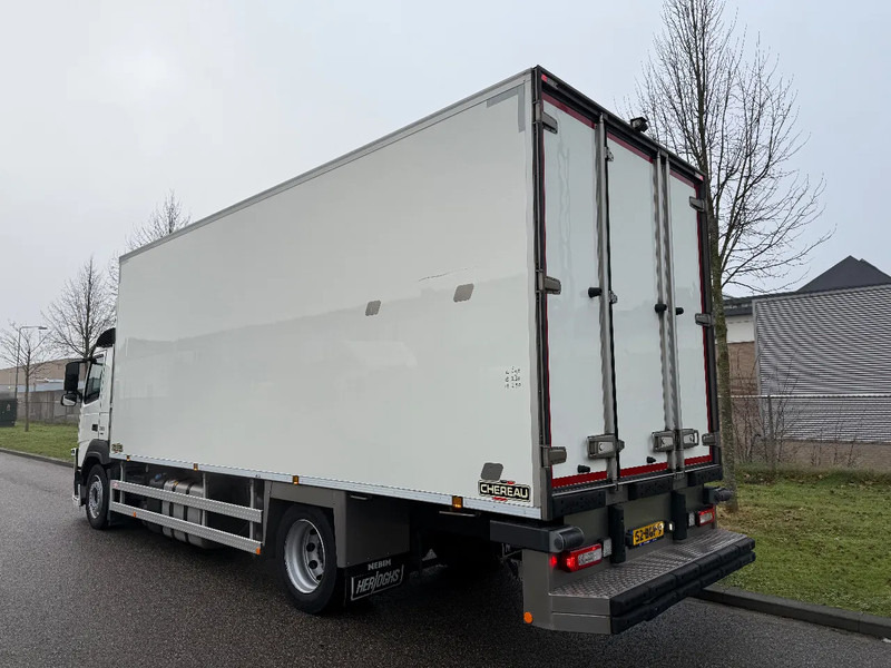Volvo FM 330 chereau 2015 + carrier 850 - Refrijeratör kamyon: fotoğraf 4 Volvo FM 330 chereau 2015 + carrier 850 - Refrijeratör kamyon: fotoğraf 4