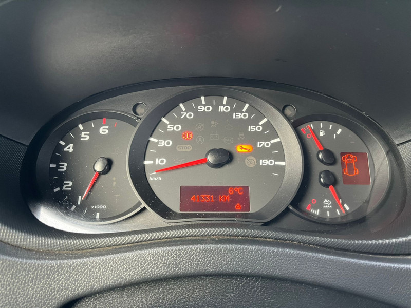 Küçük panelvan Renault Master 130.33 L2H2 2.3dci: fotoğraf 12