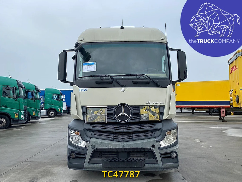 Çekici Mercedes-Benz Actros 1843: fotoğraf 9