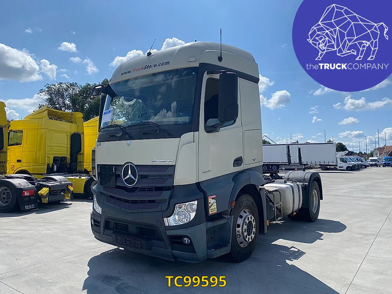 Mercedes-Benz Actros 1843 - Çekici: fotoğraf 1 Mercedes-Benz Actros 1843 - Çekici: fotoğraf 1