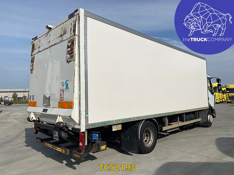 Renault D 210 - Kapalı kasa kamyon: fotoğraf 4 Renault D 210 - Kapalı kasa kamyon: fotoğraf 4