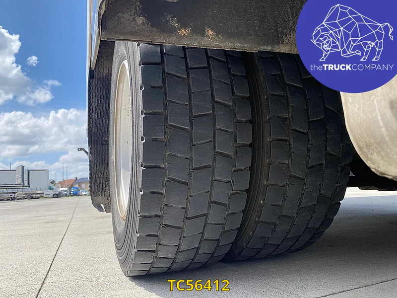 Renault D 240 - Refrijeratör kamyon: fotoğraf 5 Renault D 240 - Refrijeratör kamyon: fotoğraf 5