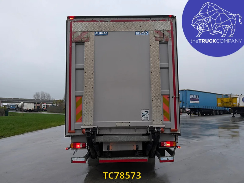 Renault Midlum 240 - Kapalı kasa kamyon: fotoğraf 3 Renault Midlum 240 - Kapalı kasa kamyon: fotoğraf 3