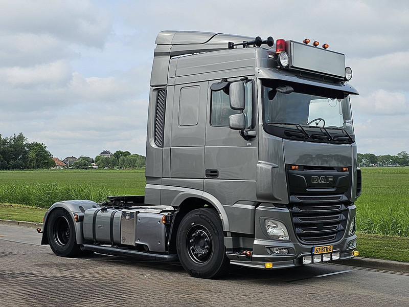 DAF XF 530 MANUAL SHOW TRUCK - Çekici: fotoğraf 5 DAF XF 530 MANUAL SHOW TRUCK - Çekici: fotoğraf 5