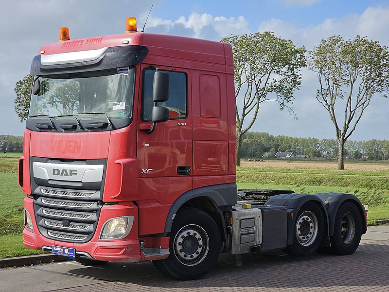 DAF XF 530 SPACECAB 6X2 FTG PTO - Çekici: fotoğraf 2 DAF XF 530 SPACECAB 6X2 FTG PTO - Çekici: fotoğraf 2