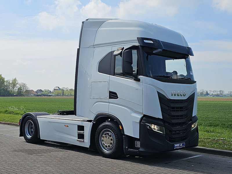 Iveco S-WAY AS440S48 NAVI FRIDGE SKIRTS - Çekici: fotoğraf 5 Iveco S-WAY AS440S48 NAVI FRIDGE SKIRTS - Çekici: fotoğraf 5
