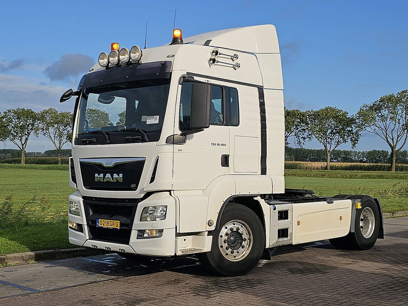 MAN 18.400 TGS LX NL-TRUCK SKIRTS - Çekici: fotoğraf 2 MAN 18.400 TGS LX NL-TRUCK SKIRTS - Çekici: fotoğraf 2
