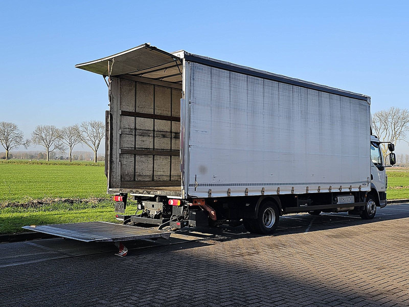 DAF LF 220 - Tenteli kamyon: fotoğraf 3 DAF LF 220 - Tenteli kamyon: fotoğraf 3