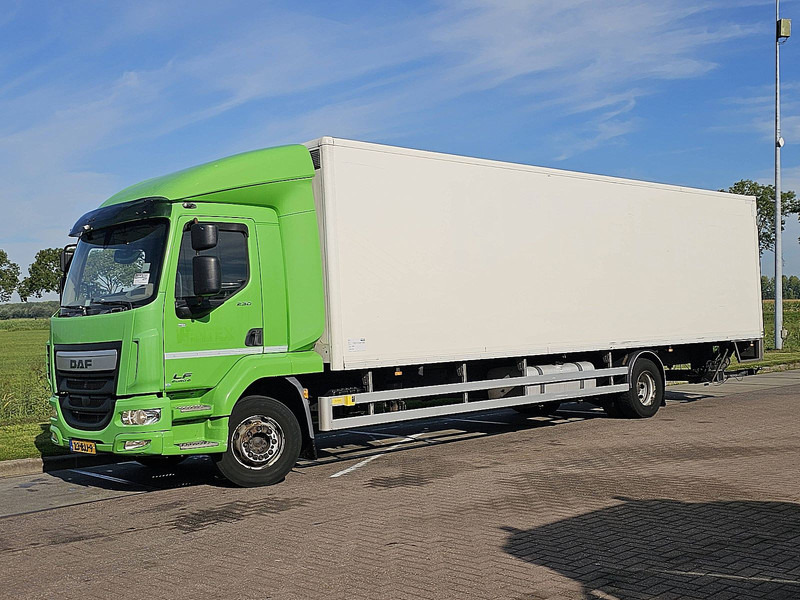 DAF LF 230 16T AIRCO TAILLIFT - Kapalı kasa kamyon: fotoğraf 2 DAF LF 230 16T AIRCO TAILLIFT - Kapalı kasa kamyon: fotoğraf 2