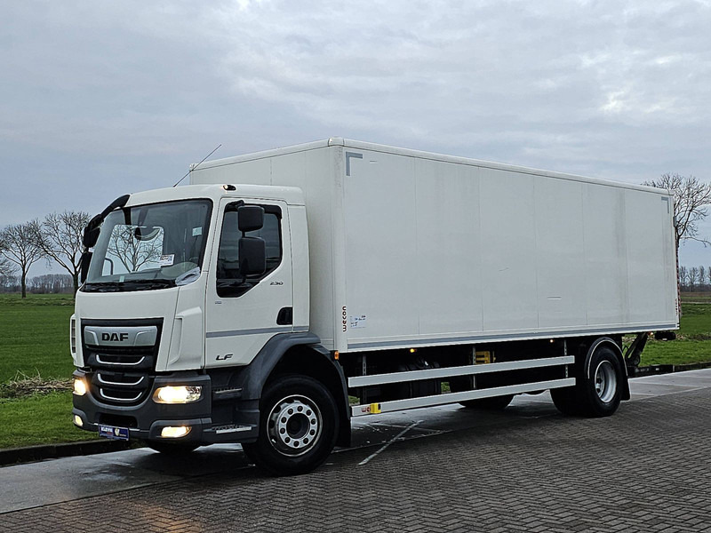DAF LF 230 19T MANUAL AIRCO - Kapalı kasa kamyon: fotoğraf 2 DAF LF 230 19T MANUAL AIRCO - Kapalı kasa kamyon: fotoğraf 2