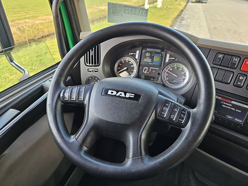 Kapalı kasa kamyon DAF LF 310 18T AIRCO LIFT: fotoğraf 9