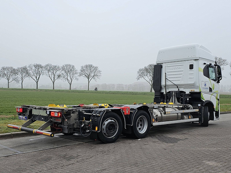 Iveco S-WAY AS260S46 LNG INT. STEERAXLE - Konteynır taşıyıcı/ Yedek karoser kamyon: fotoğraf 3 Iveco S-WAY AS260S46 LNG INT. STEERAXLE - Konteynır taşıyıcı/ Yedek karoser kamyon: fotoğraf 3
