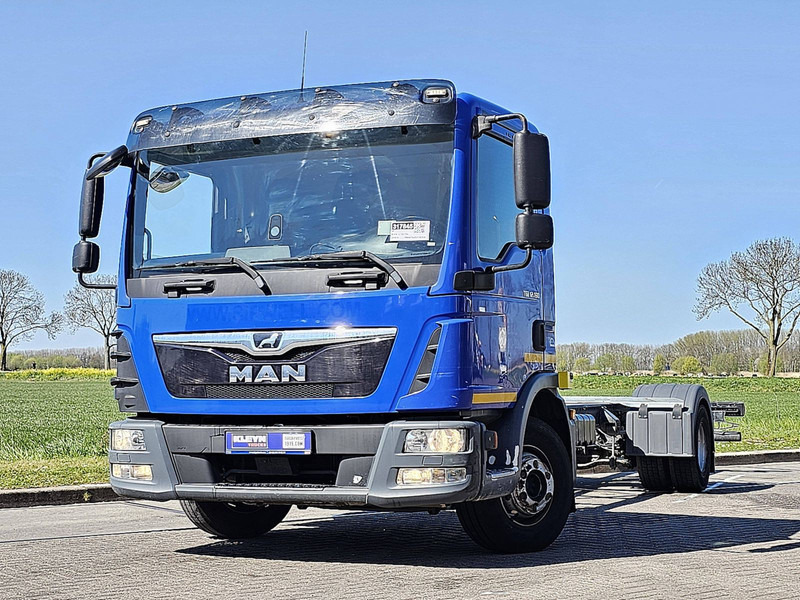 MAN 12.190 TGL BL AIRCO WB 485 CM - Şasi kamyon: fotoğraf 1 MAN 12.190 TGL BL AIRCO WB 485 CM - Şasi kamyon: fotoğraf 1