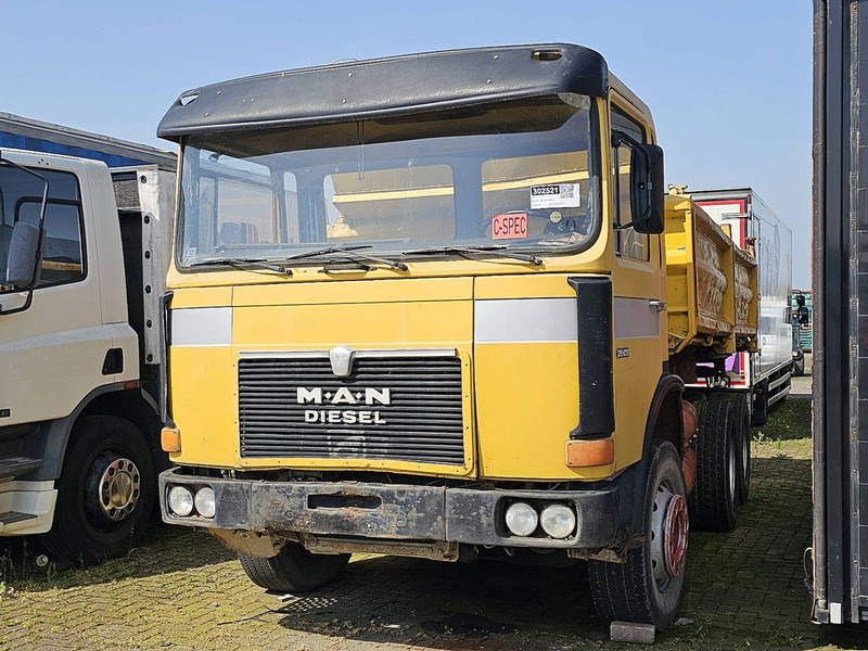 MAN 26.281 DFK 6X4 STEEL 6 CYL. - Damperli kamyon: fotoğraf 2 MAN 26.281 DFK 6X4 STEEL 6 CYL. - Damperli kamyon: fotoğraf 2