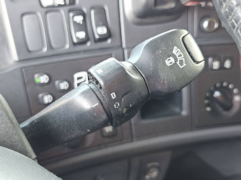 Sal/ Açık kasa kamyon, Vinçli kamyon Scania R490 HMF 6020: fotoğraf 11