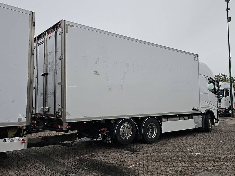 Volvo FH 460 6X2 LAMBERET COMBI - Refrijeratör kamyon: fotoğraf 3 Volvo FH 460 6X2 LAMBERET COMBI - Refrijeratör kamyon: fotoğraf 3