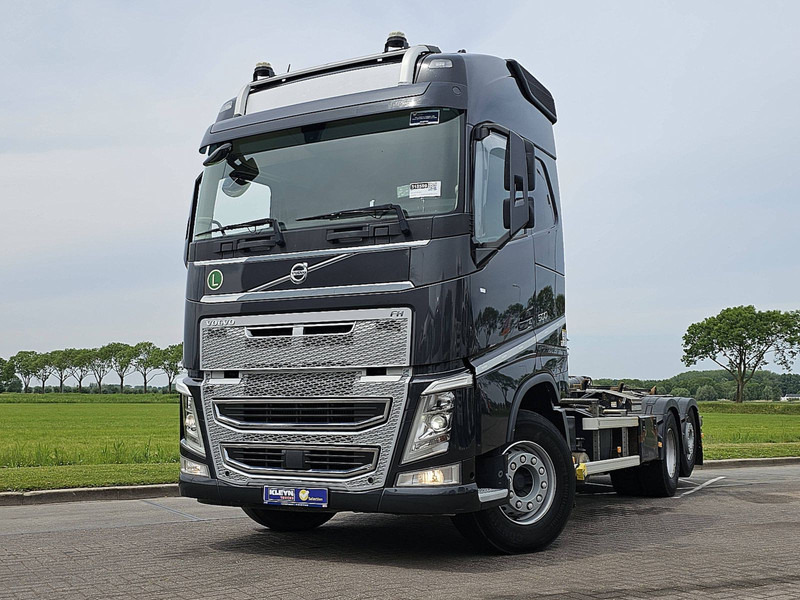 Volvo FH 500 - Kancalı yükleyici kamyon: fotoğraf 1 Volvo FH 500 - Kancalı yükleyici kamyon: fotoğraf 1