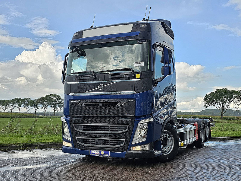 Volvo FH 540 - Konteynır taşıyıcı/ Yedek karoser kamyon: fotoğraf 1 Volvo FH 540 - Konteynır taşıyıcı/ Yedek karoser kamyon: fotoğraf 1