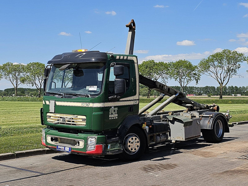 Volvo FL 250.16 CITY HOOK 277 TKM - Kancalı yükleyici kamyon: fotoğraf 2 Volvo FL 250.16 CITY HOOK 277 TKM - Kancalı yükleyici kamyon: fotoğraf 2