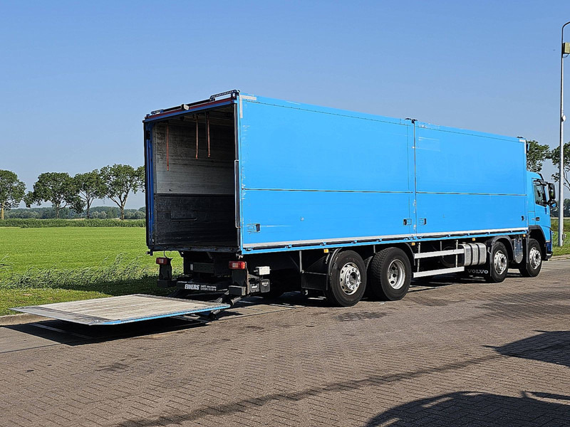 Volvo FM 11.330 8X2 BÄR 2000KG LIFT - Kapalı kasa kamyon: fotoğraf 3 Volvo FM 11.330 8X2 BÄR 2000KG LIFT - Kapalı kasa kamyon: fotoğraf 3