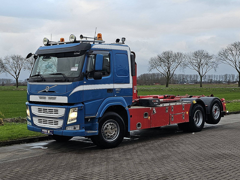 Volvo FM 450 6X2*4 HIAB XR18SL56 - Kancalı yükleyici kamyon: fotoğraf 2 Volvo FM 450 6X2*4 HIAB XR18SL56 - Kancalı yükleyici kamyon: fotoğraf 2