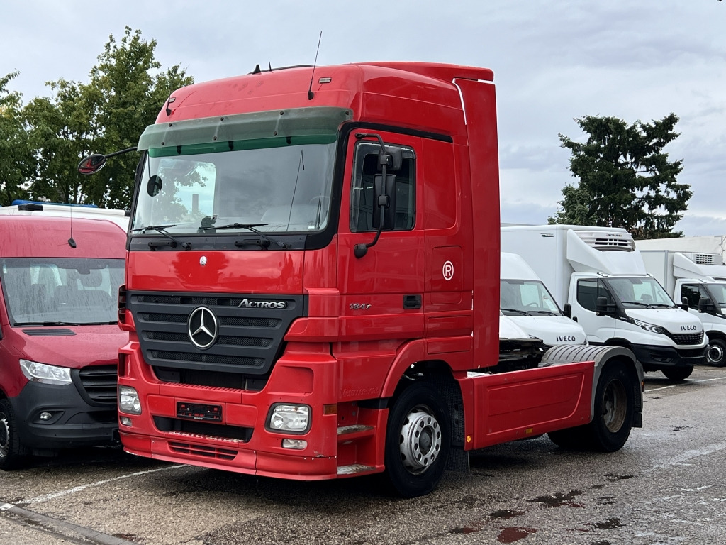 Mercedes-Benz Actros 1841 MP2 Klima Retarder Kühlbox EPS+Pedal - Çekici: fotoğraf 1 Mercedes-Benz Actros 1841 MP2 Klima Retarder Kühlbox EPS+Pedal - Çekici: fotoğraf 1